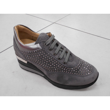 loren scarpa donna sportiva con lacci c3822